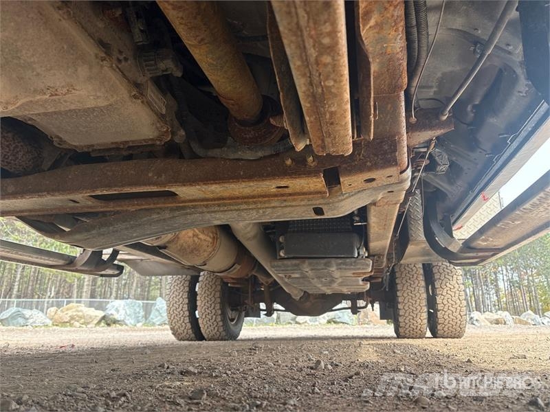 Ford F-350 XLT 4x4 Extended Cab Service Truck Komunalna vozila