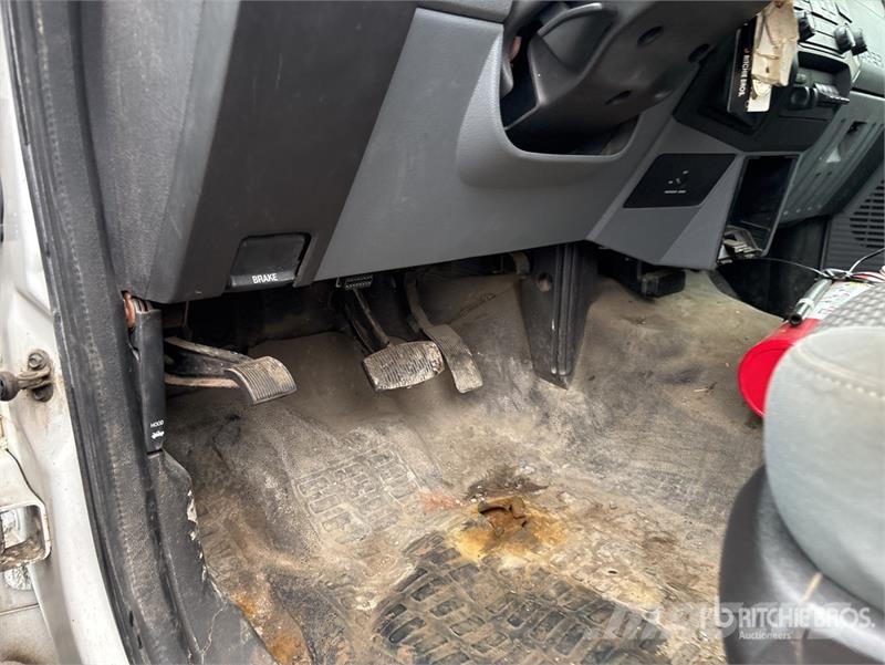 Ford F-450 Utilitaire benne