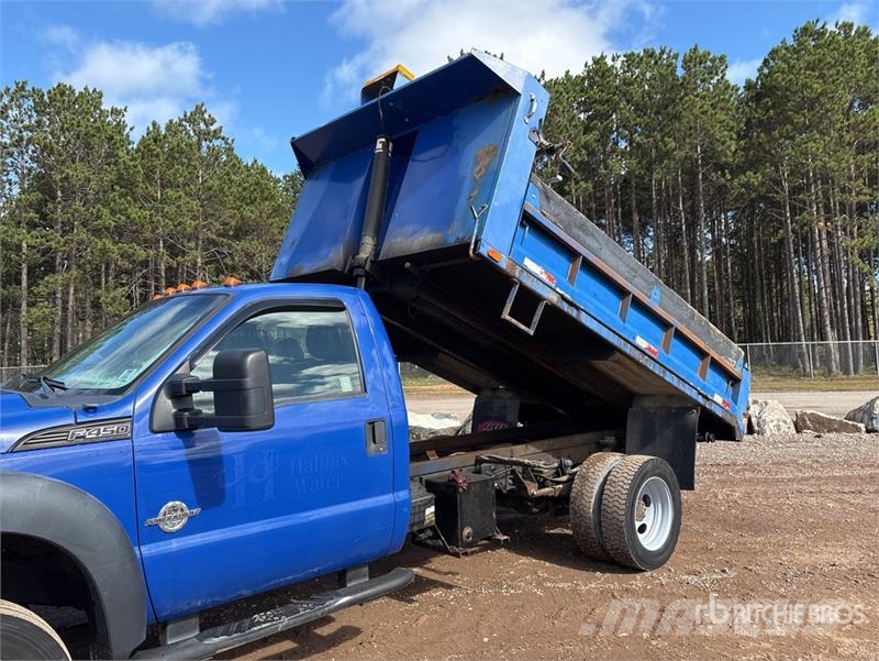 Ford F-450 شاحنات قلابة