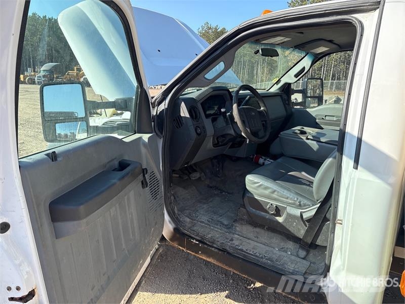 Ford F-450 4x2 Service Truck Visuotinės / bendrosios paskirties automobiliai