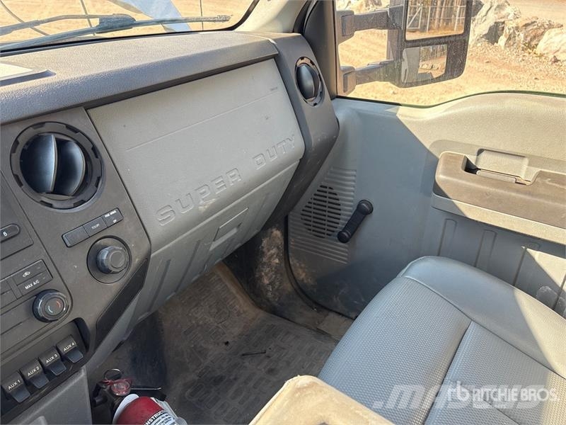 Ford F-450 4x2 Utility Truck Pickup/Αγροτικό