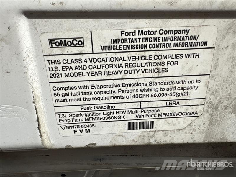 Ford F-450 Van Truck (Inoperable) Fast kasse