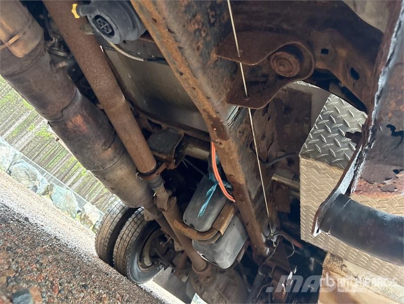 Ford F-450 XL 4x2 Utility Truck Kis teherszállító/Platós kocsi