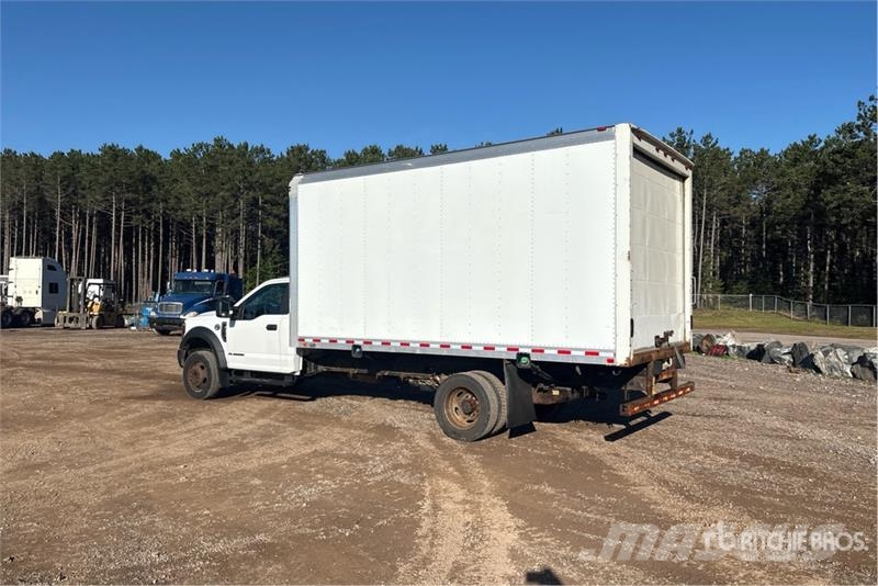 Ford F-450 XL Van Truck Camion cassonati