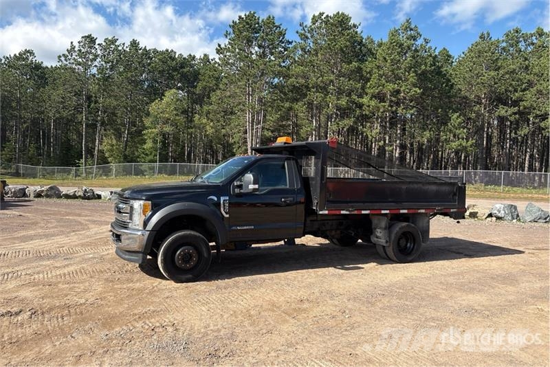 Ford F-550 Вантажівки / спеціальні