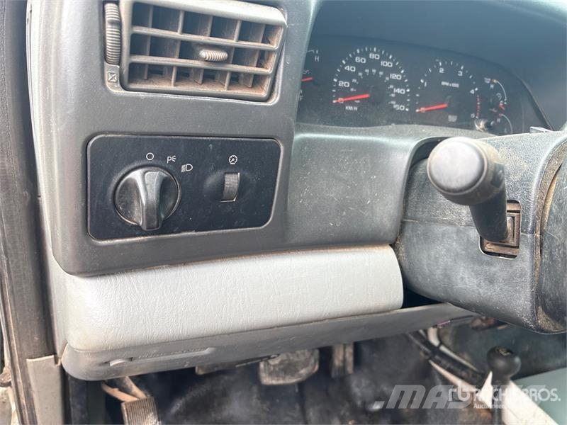 Ford F-550 مركبات الأغراض العامة