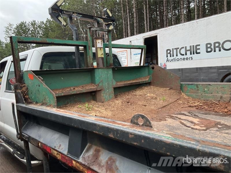 Ford F-550 Tipper trucks