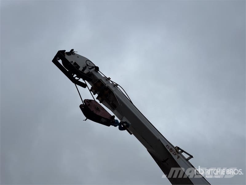 Ford F-550 4x4 Extended Cab Service Truck Közúti karbantartó haszongépek