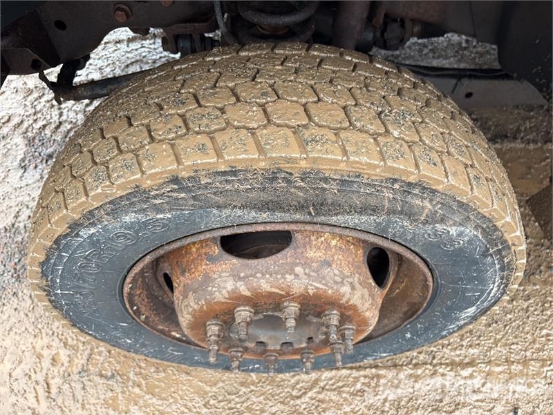Ford F-550 4x4 Extended Cab Service Truck Kommunalt / generelt kjøretøy