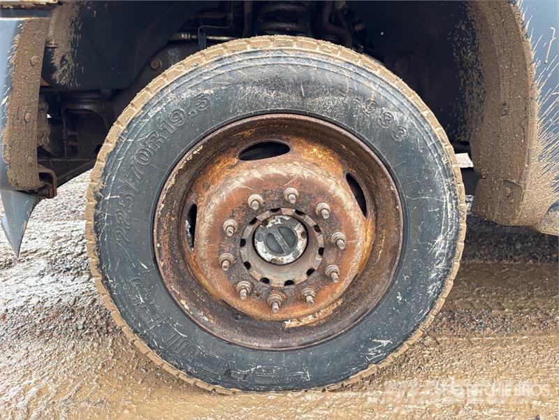 Ford F-550 4x4 Extended Cab Service Truck Kommunalt / generelt kjøretøy