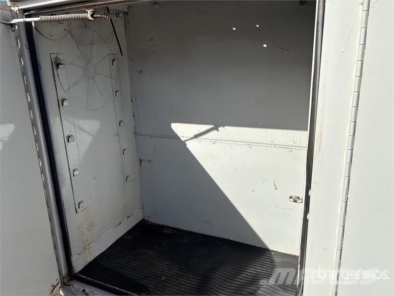 Ford F-550 4x4 Service Truck (Inoperable) 市政车