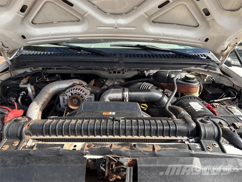 Ford F-550 4x4 Service Truck (Inoperable) 市政车