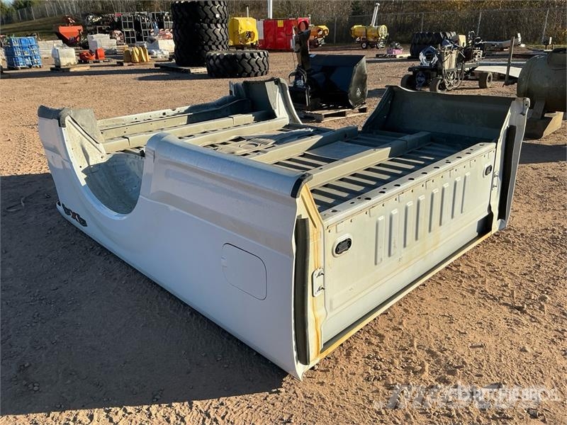 Ford F-550 Pickup Truck Bed 운송 장비 - 기타