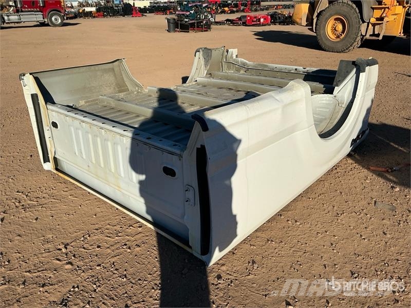 Ford F-550 Pickup Truck Bed 운송 장비 - 기타