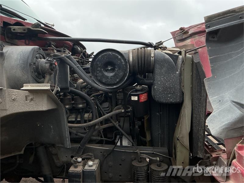 Ford F-700 4x4 Fire Truck Paloautot