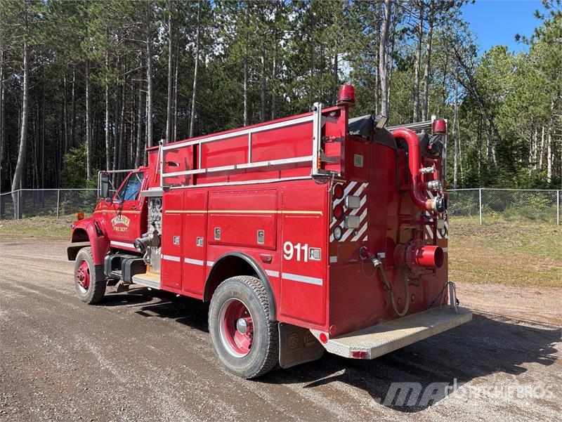 Ford F-700 4x4 Fire Truck Fire trucks