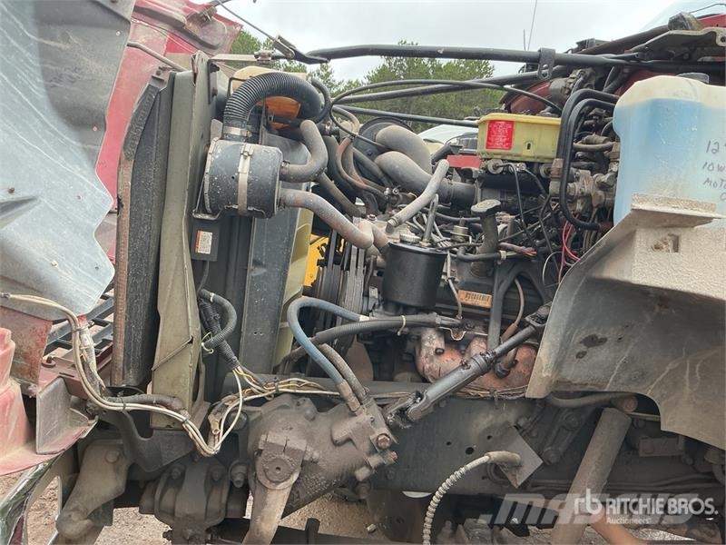 Ford F-700 4x4 Fire Truck Paloautot