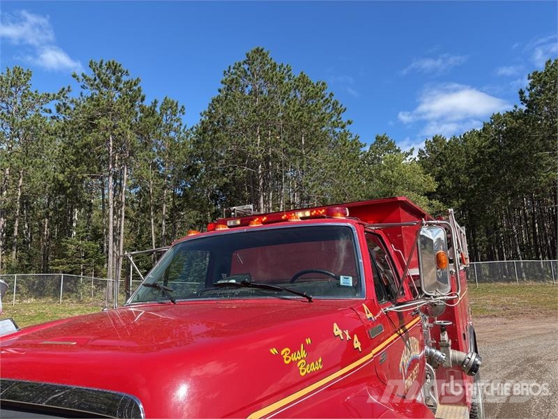 Ford F-700 4x4 Fire Truck Fire trucks