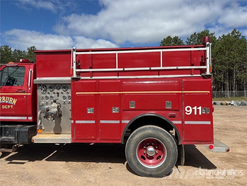 Ford F-700 4x4 Fire Truck Fire trucks