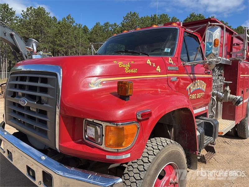 Ford F-700 4x4 Fire Truck Fire trucks