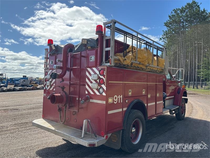 Ford F-700 4x4 Fire Truck Fire trucks