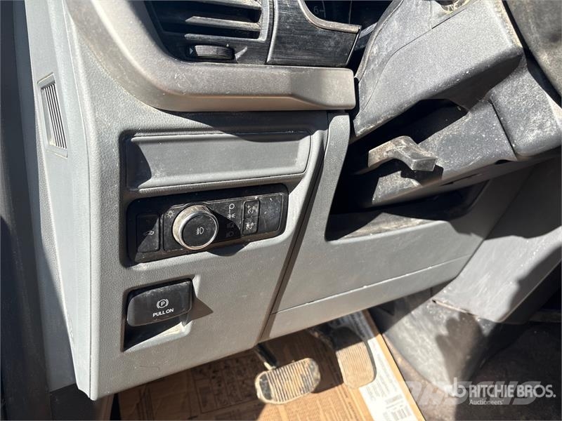 Ford F150 XLT 4x4 Crew Cab Pickup Прочие фургоны