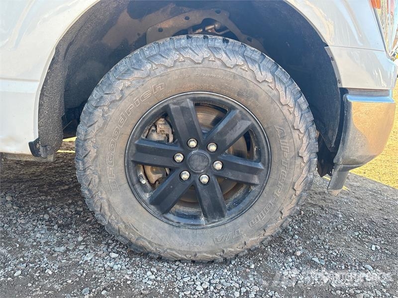 Ford F150 XLT 4x4 Crew Cab Pickup Прочие фургоны