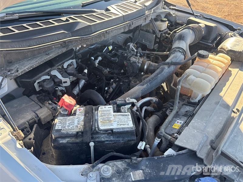 Ford F150 XLT 4x4 Crew Cab Pickup Прочие фургоны