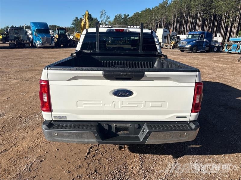 Ford F150 XLT 4x4 Crew Cab Pickup Прочие фургоны