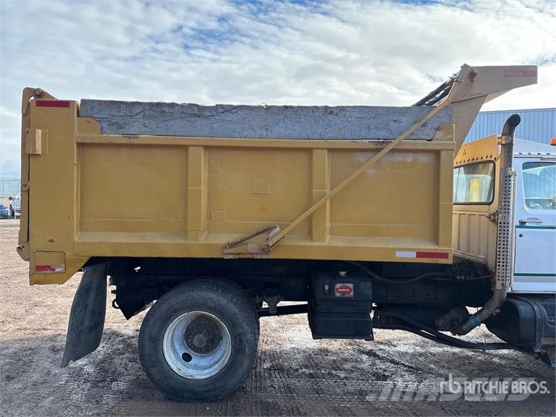 Ford F800 4x2 Snow Plow Truck Pojazdy komunalne