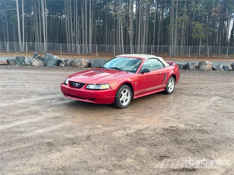Ford Mustang Convertible Personbiler