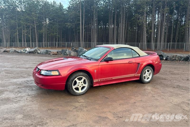 Ford Mustang Convertible Personbiler