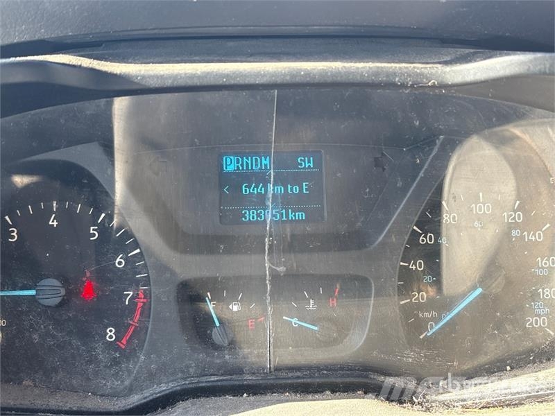 Ford Transit 150 Cargo Van Panel vanlar