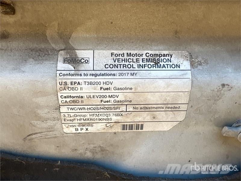 Ford Transit 150 Cargo Van Panel vanlar