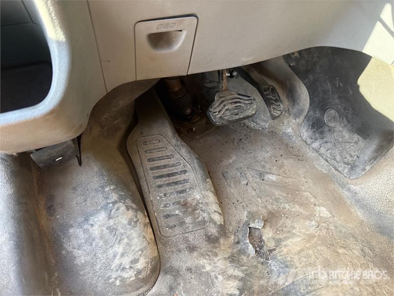 Ford Transit 150 Cargo Van Panel vanlar
