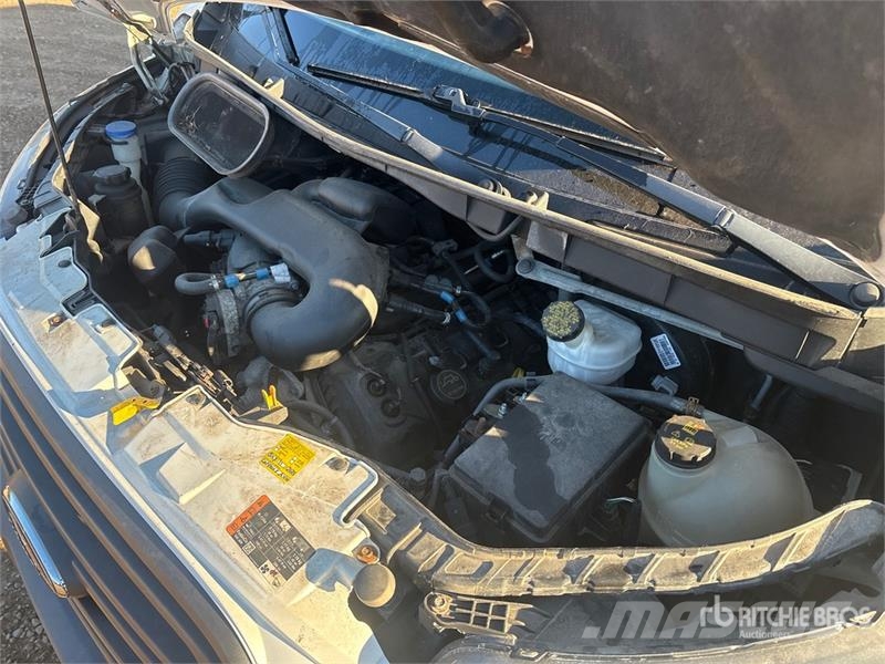 Ford Transit 150 Cargo Van Panel vanlar
