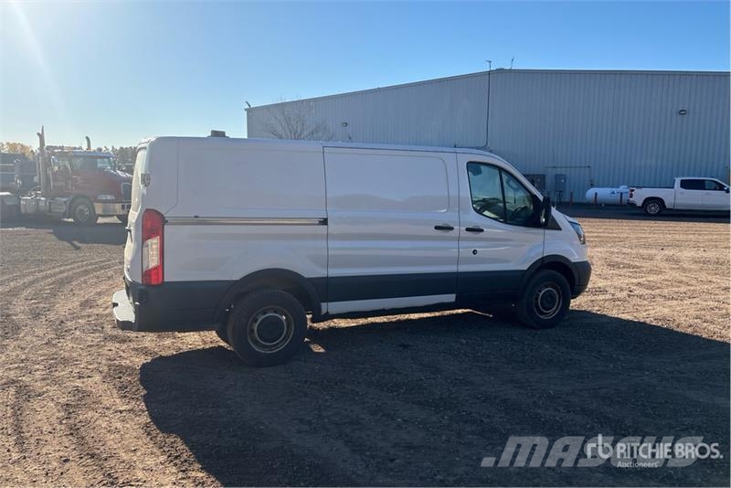 Ford Transit 150 Cargo Van Dostavna vozila / kombiji