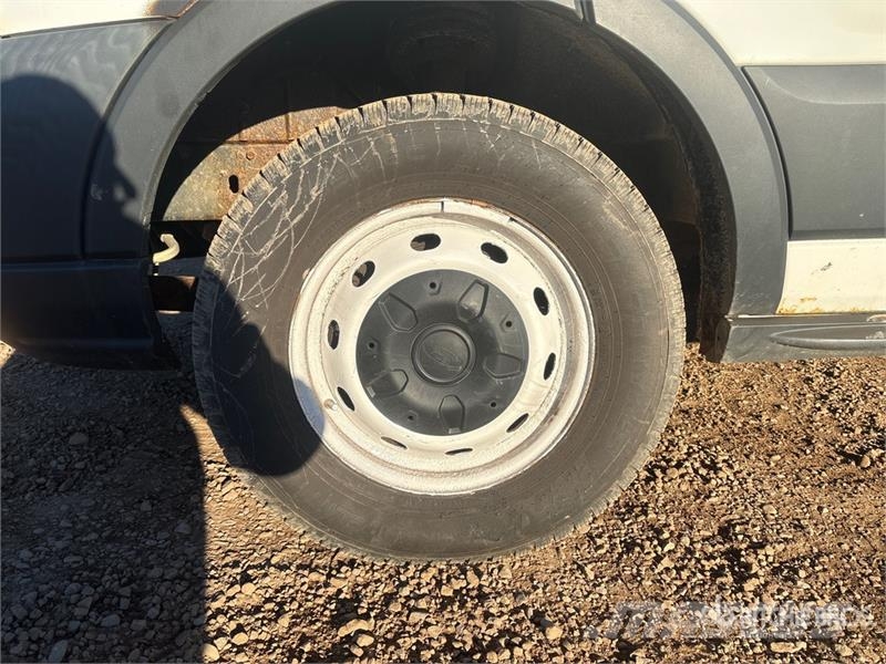 Ford Transit 150 Cargo Van Panel vanlar