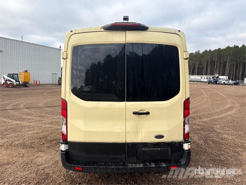 Ford Transit 250 Cargo Van Dodávky