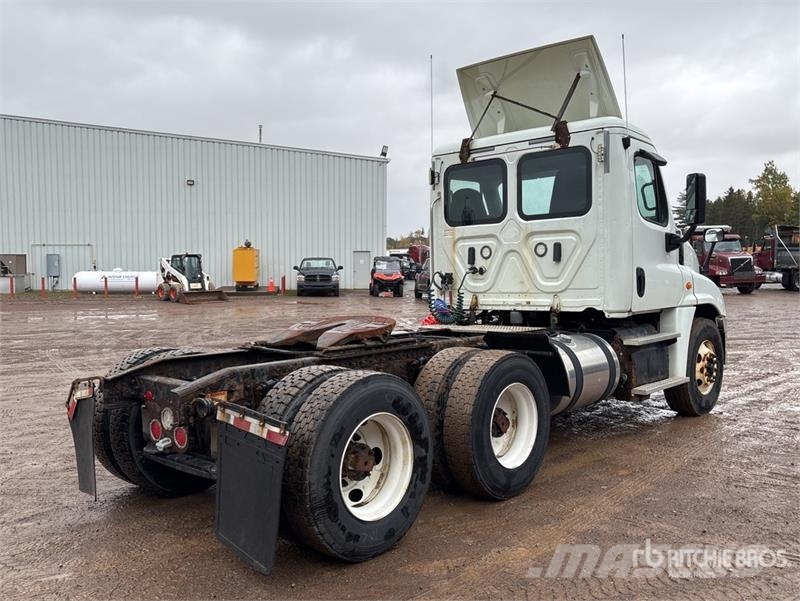 Freightliner Cascadia 125 Sattelzugmaschinen