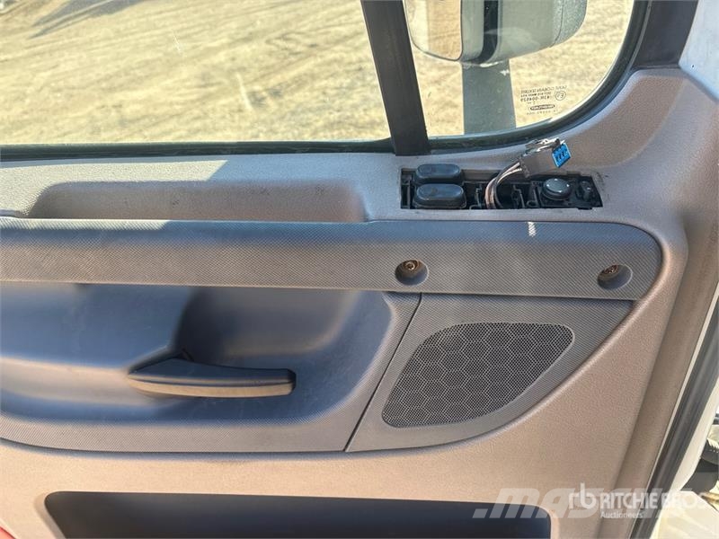 Freightliner Cascadia 125 Tegljači