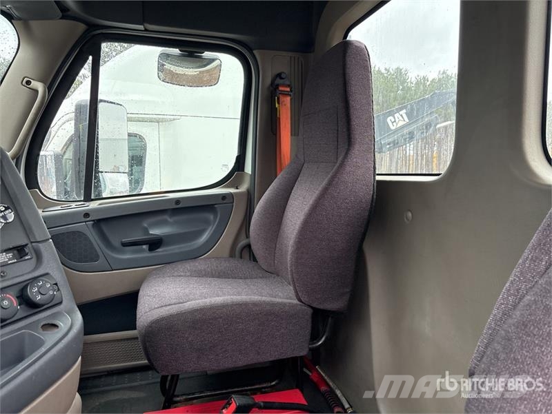 Freightliner Cascadia 125 Sattelzugmaschinen