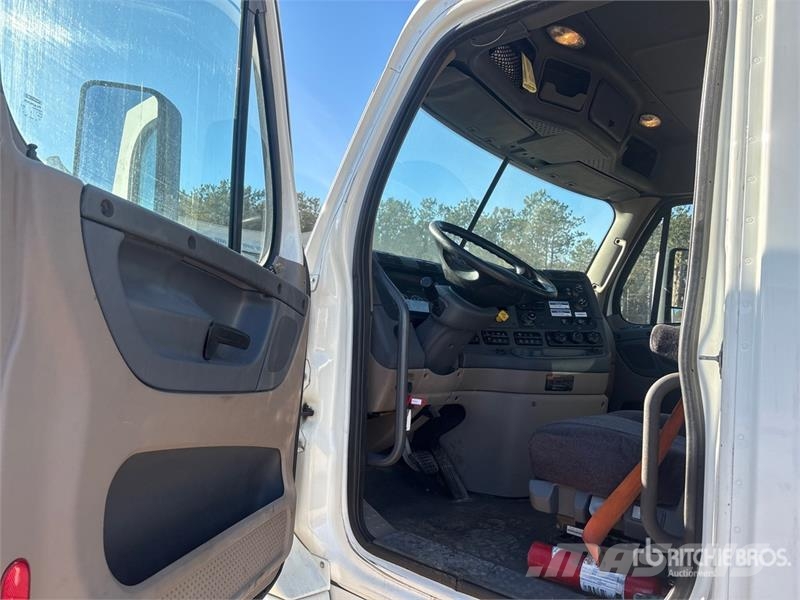 Freightliner Cascadia 125 Tegljači