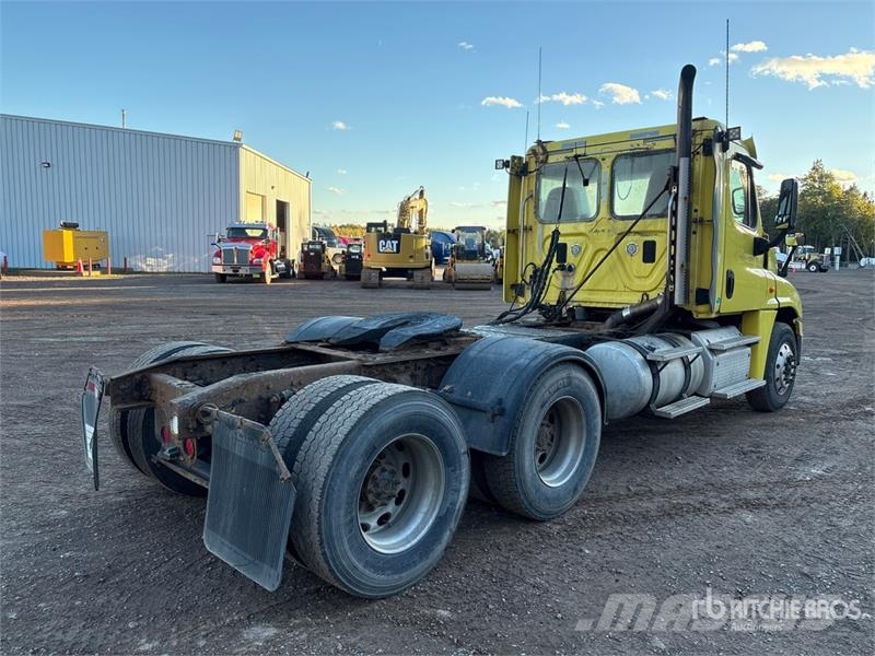 Freightliner Cascadia 125 Седельные тягачи