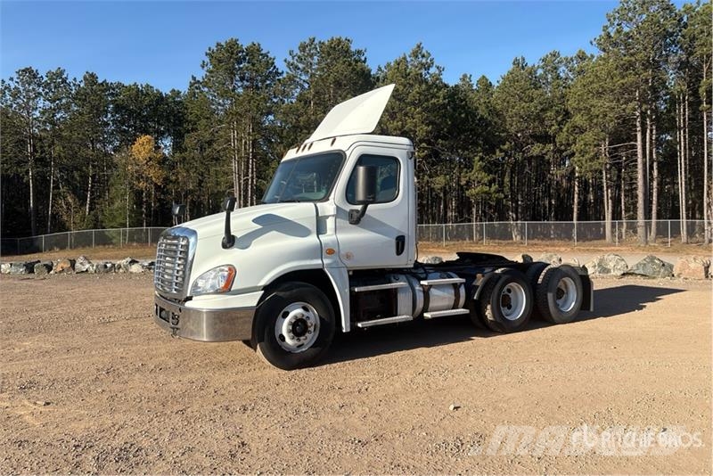 Freightliner Cascadia 125 Tegljači
