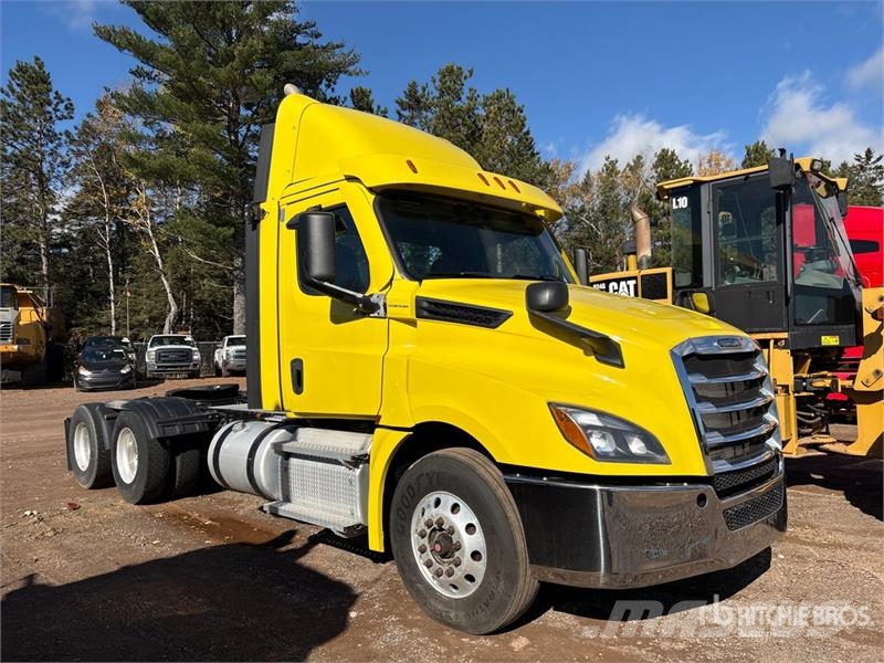 Freightliner Cascadia 126 Sattelzugmaschinen
