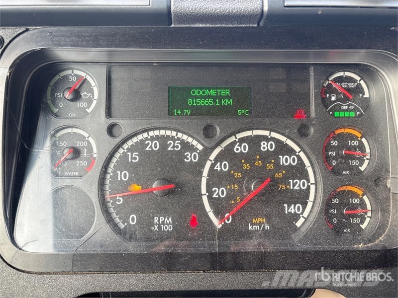 Freightliner Cascadia 125 6x4 T/A Sleeper Truck Tractor Sattelzugmaschinen