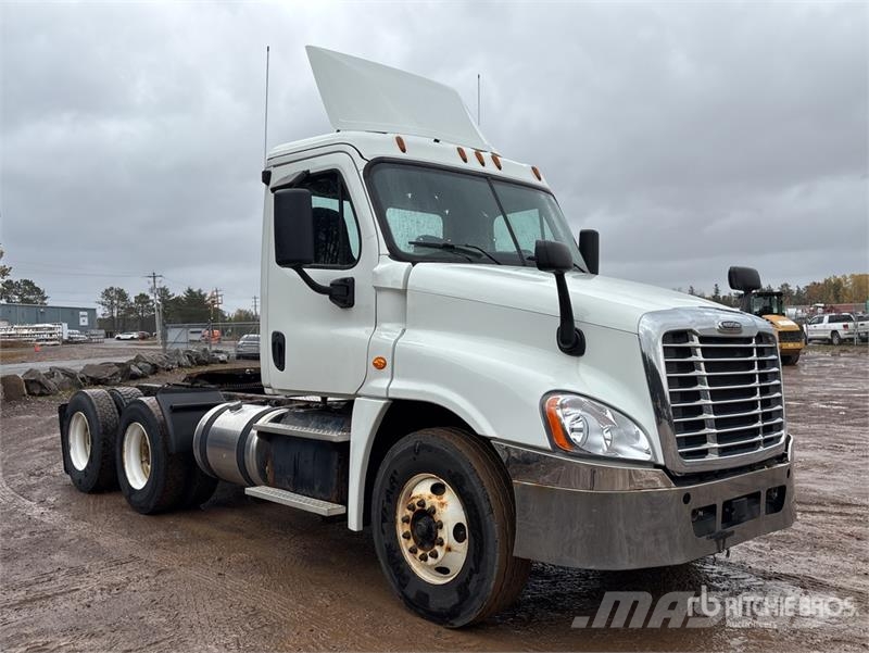 Freightliner Cascadia 125 Sattelzugmaschinen