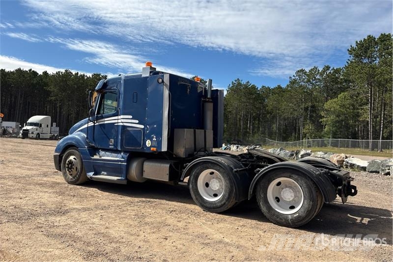 Freightliner Columbia 120 Prime Movers
