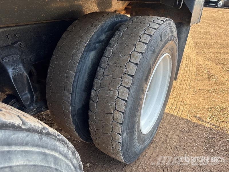 Freightliner FL 112 Kiper kamioni